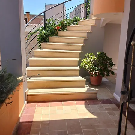 Danais Luxury House Вилла Эрмиони