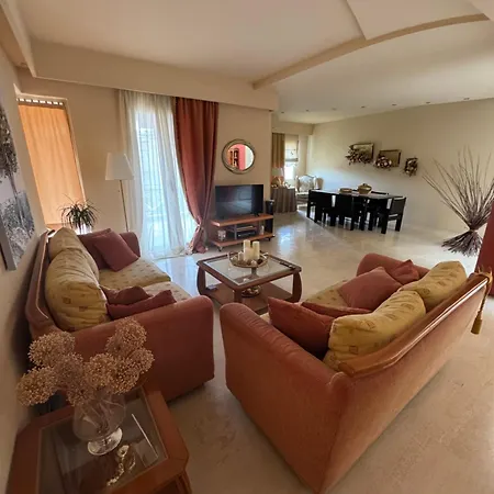 Danais Luxury House 에르미오니