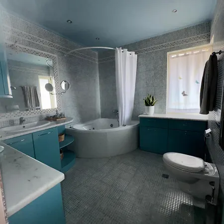 Danais Luxury House Вилла *