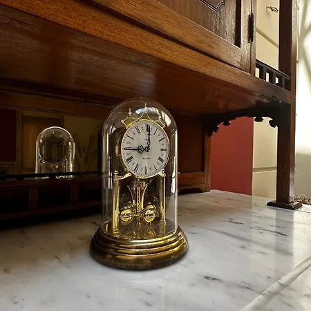 Danais Luxury House ארמיוני