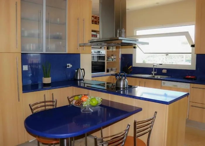 Danais Luxury House * Hermione